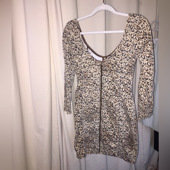 🚨MUST BUNDLE🚨 Charley 5.0 Cheetah 🛼🪩💿 Print Bodycon Dress - Picture 5 of 11